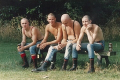 youth_culture_punks-in-row